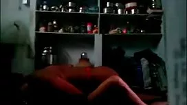 年輕的Lovelace品嚐著一個18歲的蕩婦