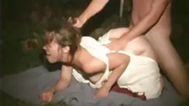 一名男子在臥室安裝了隱藏的攝像頭，並與妓女進行了性交