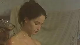 美麗的山雀可愛表現出極佳的伸展性