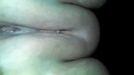 布魯內特喜歡粗暴的狗性