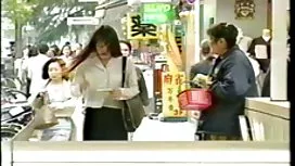充滿激情的摩洛伊斯蘭解放陣線峰與一個騎手的姿勢的人